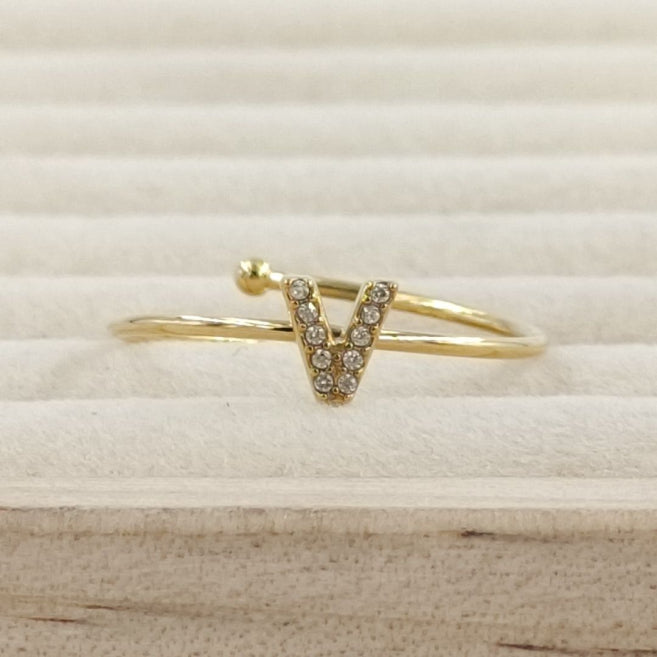 Anillo Dorado Inicial Personalizada Circonitas