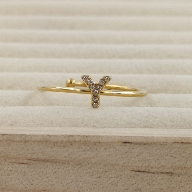 Anillo Dorado Inicial Personalizada Circonitas