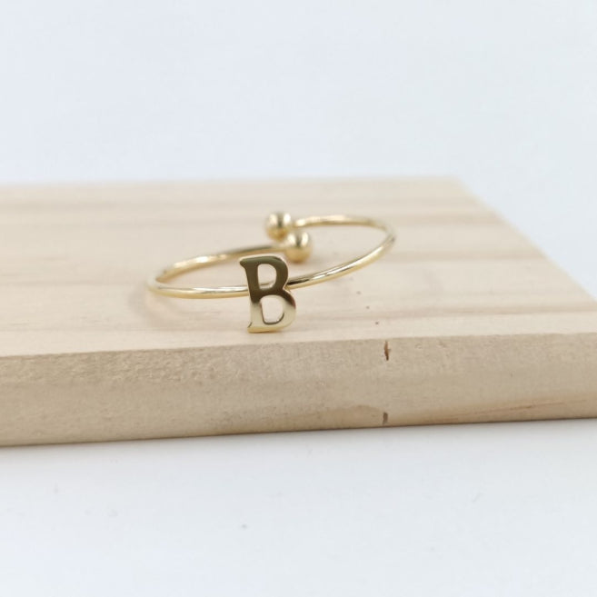 Anillo Dorado Inicial Personalizada
