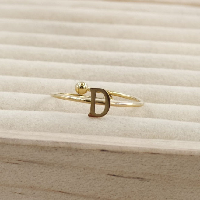 Anillo Dorado Inicial Personalizada