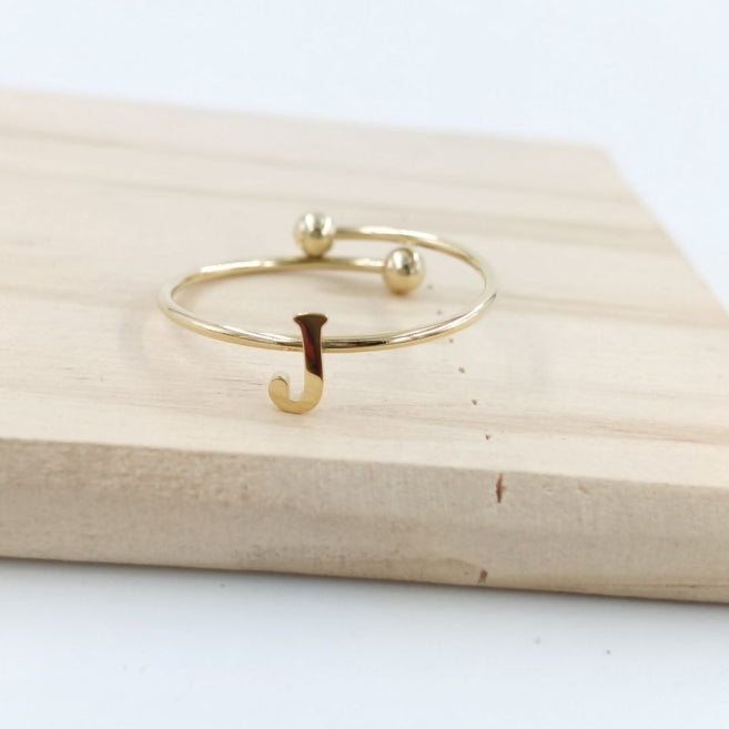 Anillo Dorado Inicial Personalizada