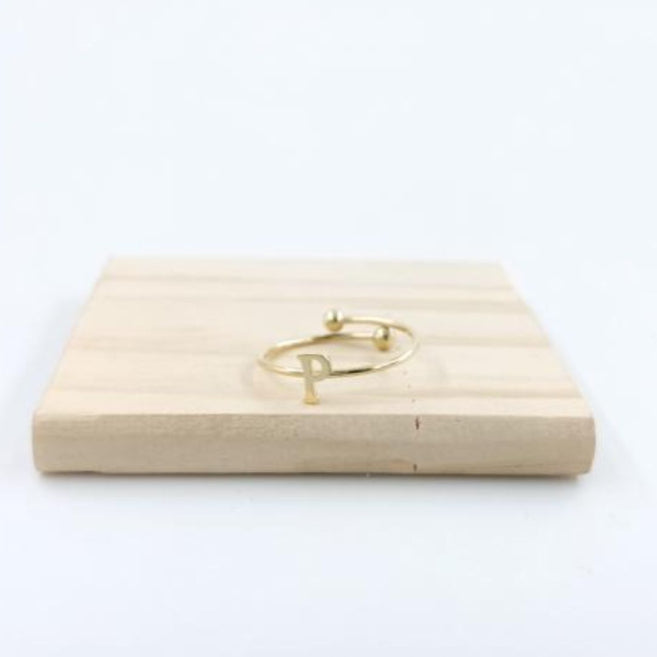Anillo Dorado Inicial Personalizada