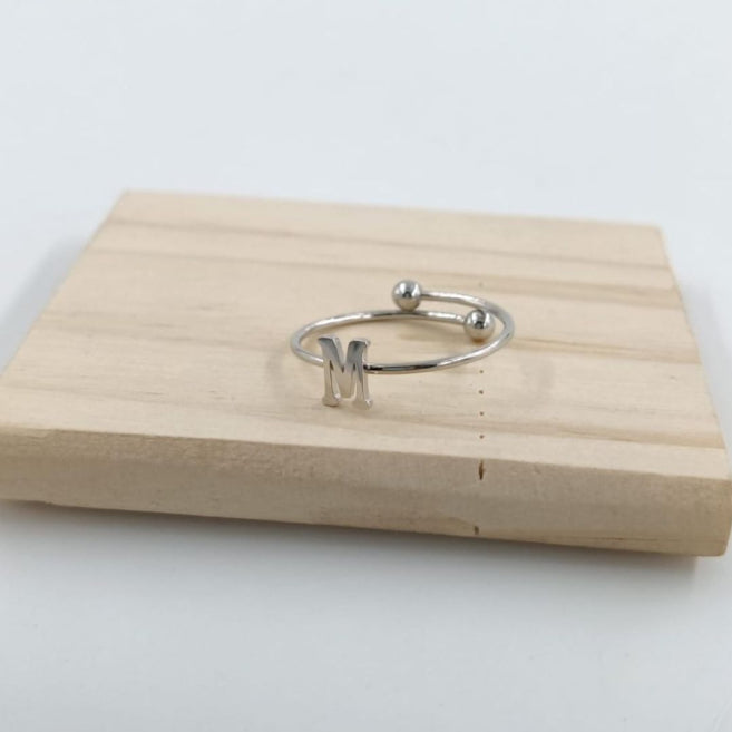 Anillo Plateado Inicial Personalizada