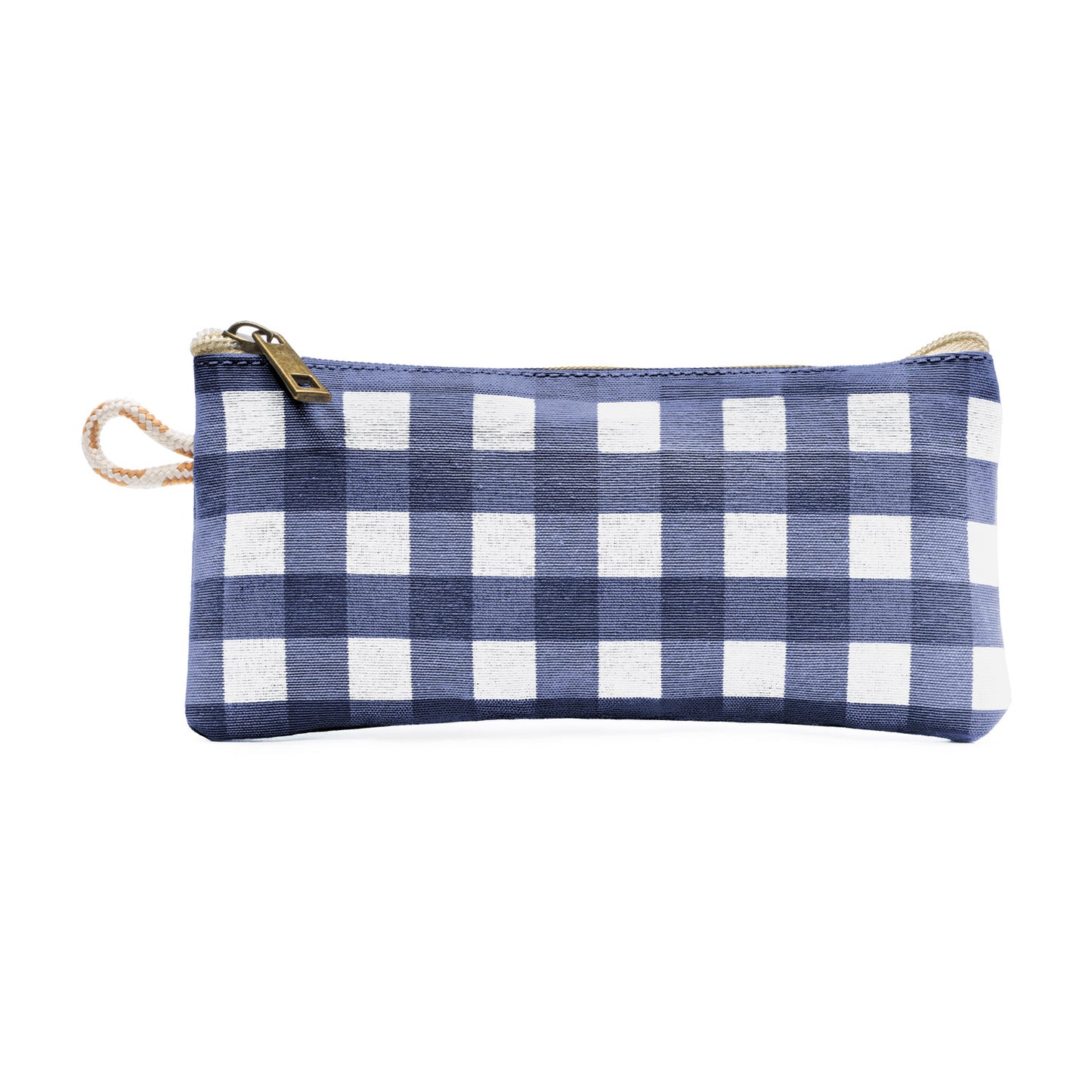 Estuche con estampado vichy azul marino, elegante y versátil para guardar esenciales.