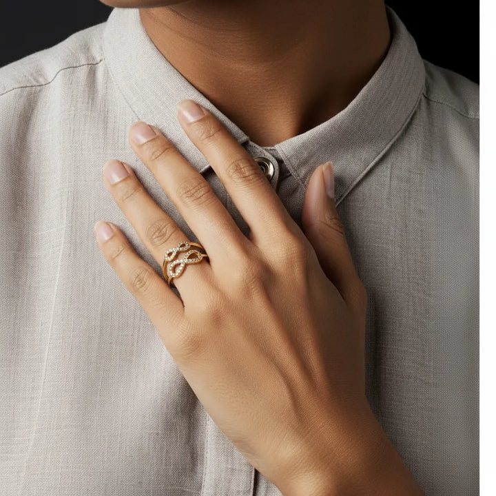 Anillo Infinity Dorado talla unica compromiso moda estilo