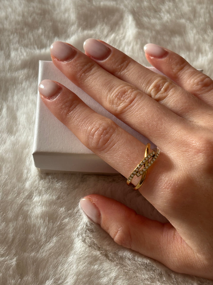 Anillo Valentina Dorado