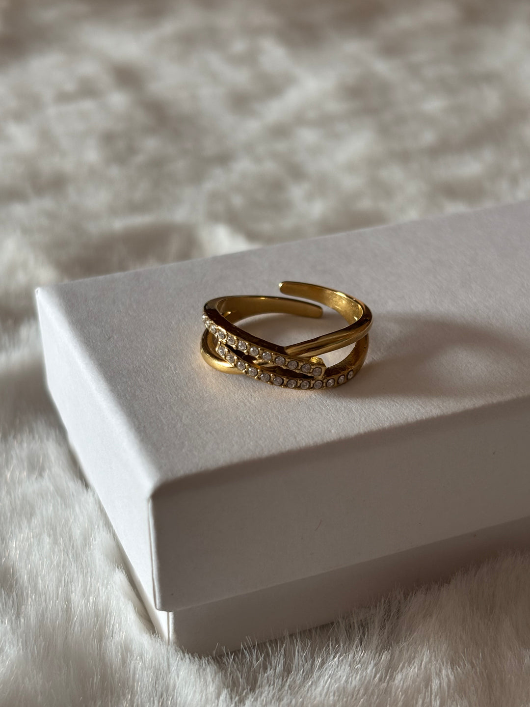 Anillo Valentina Dorado
