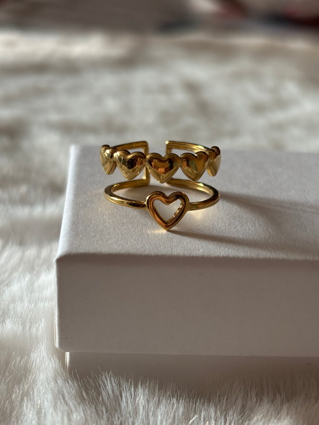 Anillo Love Dorado