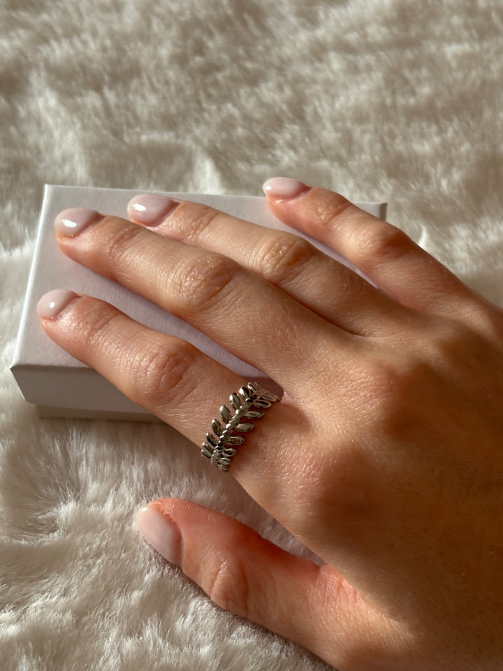 Anillo Leaf Plateado
