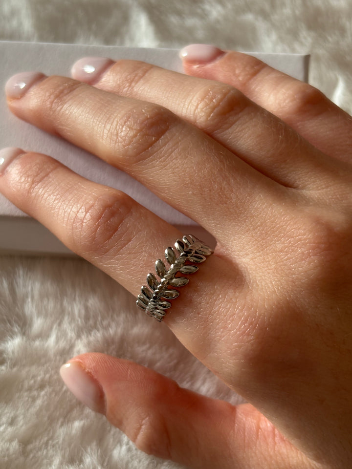 Anillo Leaf Plateado