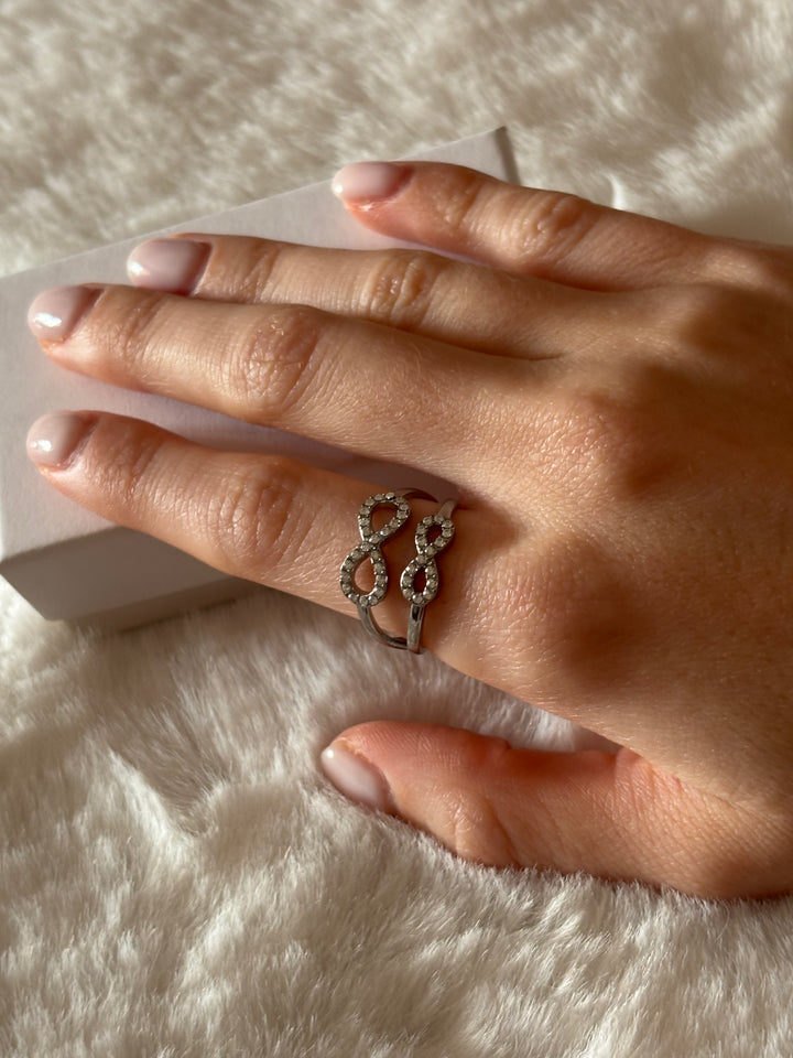 Anillo Infinity Plateado