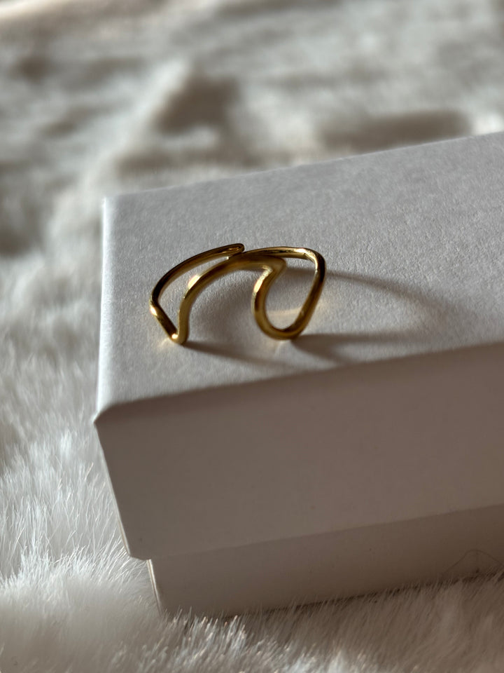 Anillo Verso Dorado