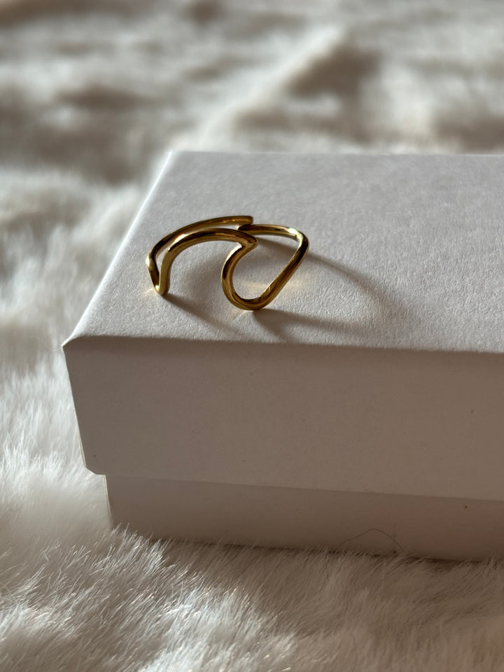 Anillo Verso Dorado