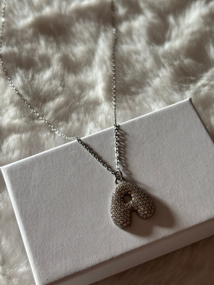 Colgante Plateado con Inicial Personalizada-Big