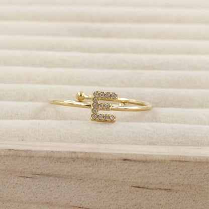 Anillo Dorado Inicial Personalizada Circonitas