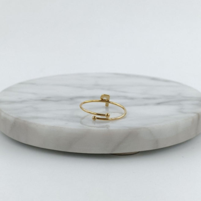Anillo Dorado Inicial Personalizada Circonitas