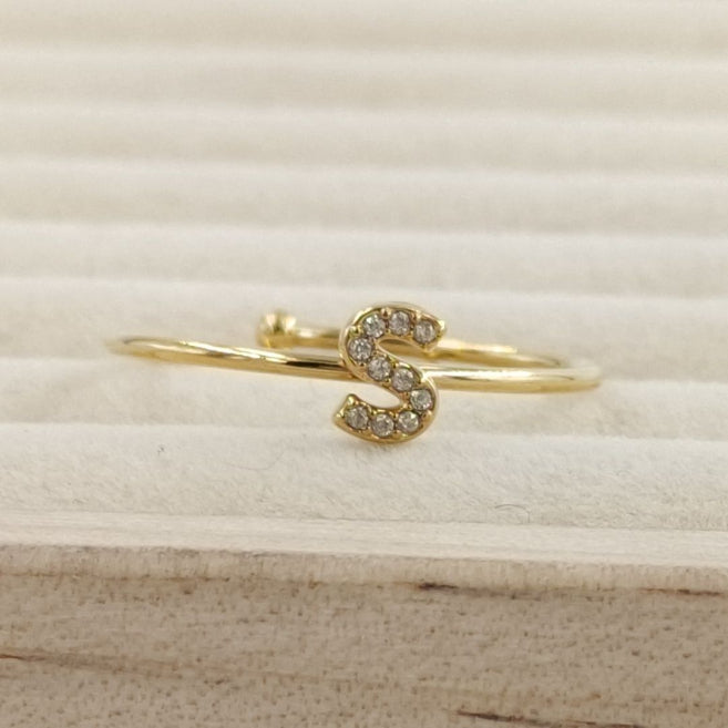 Anillo Dorado Inicial Personalizada Circonitas