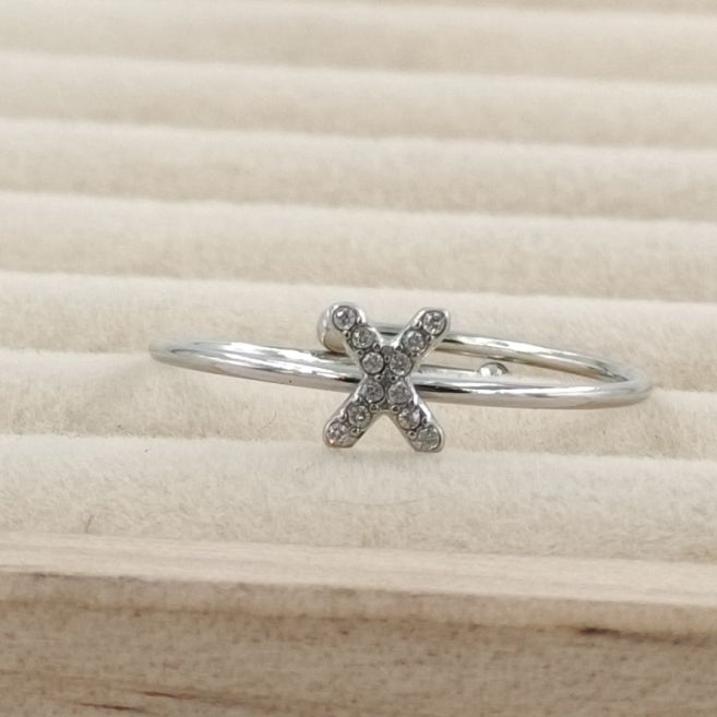 Anillo Plateado Inicial Personalizada Circonitas
