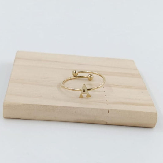 Anillo Dorado Inicial Personalizada