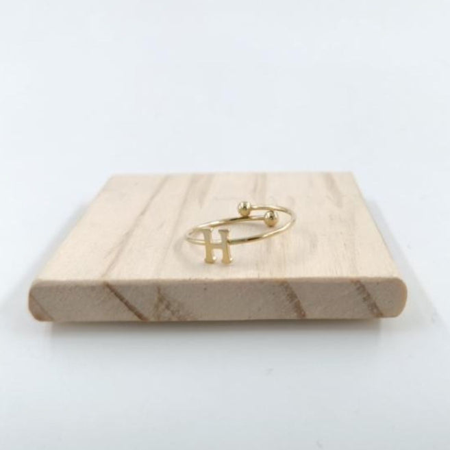 Anillo Dorado Inicial Personalizada