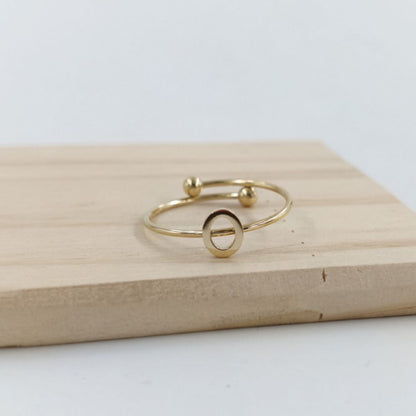 Anillo Dorado Inicial Personalizada