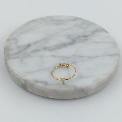 Anillo Dorado Inicial Personalizada