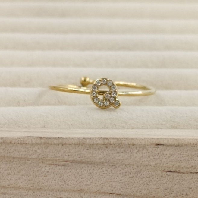 Anillo Dorado Inicial Personalizada Circonitas - Belorias