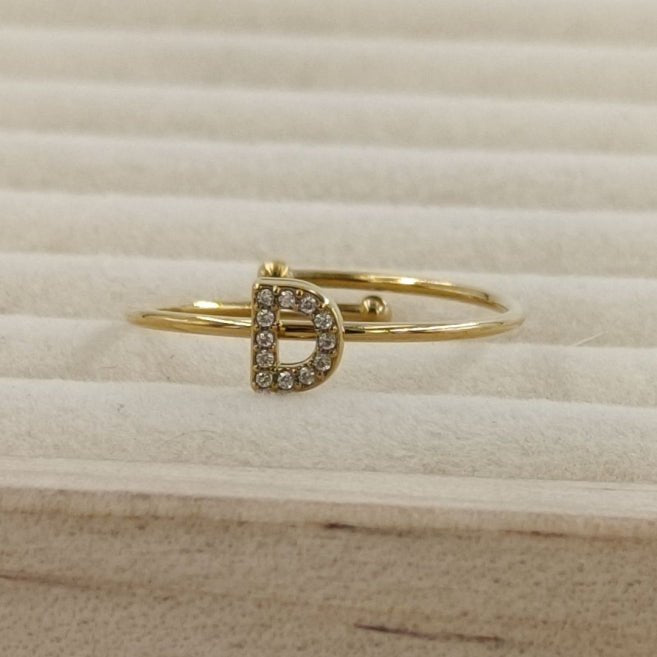 Anillo Dorado Inicial Personalizada Circonitas - Belorias