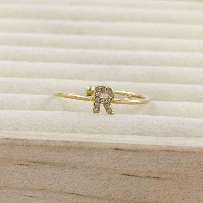 Anillo Dorado Inicial Personalizada Circonitas - Belorias