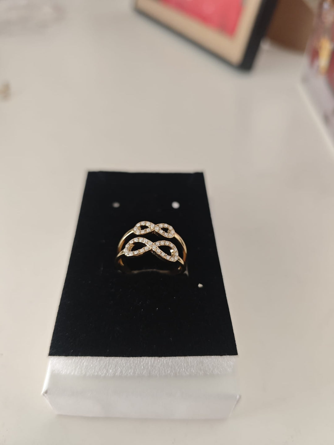 Anillo Infinity Dorado - Belorias
