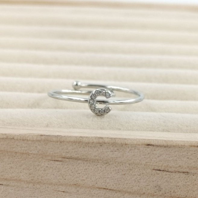 Anillo Plateado Inicial Personalizada Circonitas - Belorias