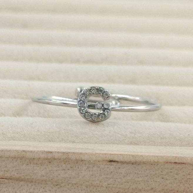 Anillo Plateado Inicial Personalizada Circonitas - Belorias