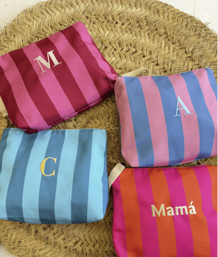 Pack Capazo Personalizado Iniciales + Neceser Verano (BORDADO INCLUIDO) - Belorias