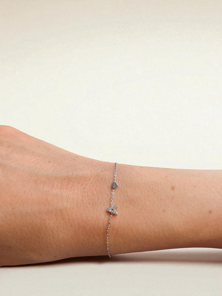 Pulsera Dorada con Inicial Personalizada - Belorias