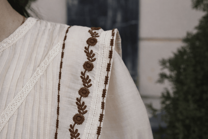 Vestido Indy Bordado Beige - Belorias