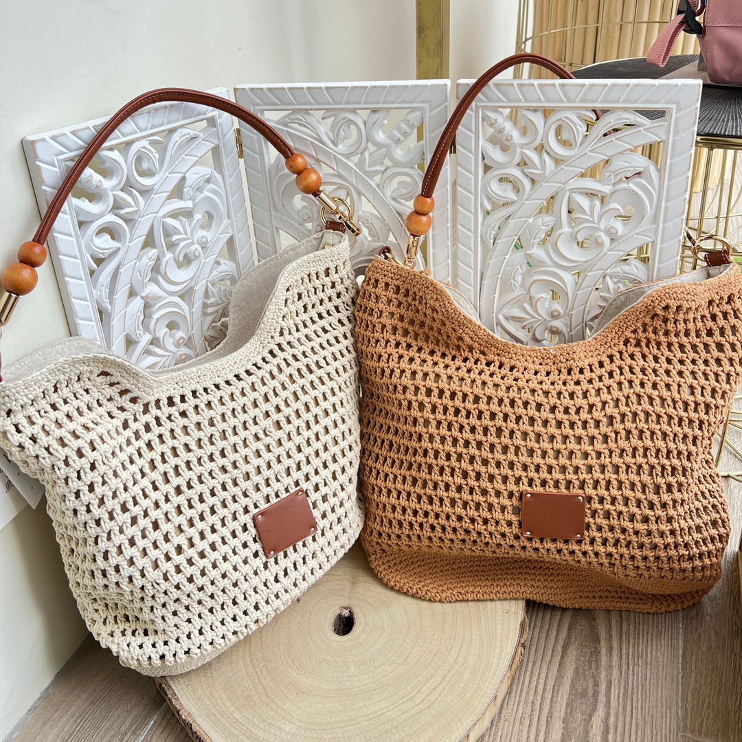 Bolso de verano de crochet Menorca con diseño artesanal y forro interior

