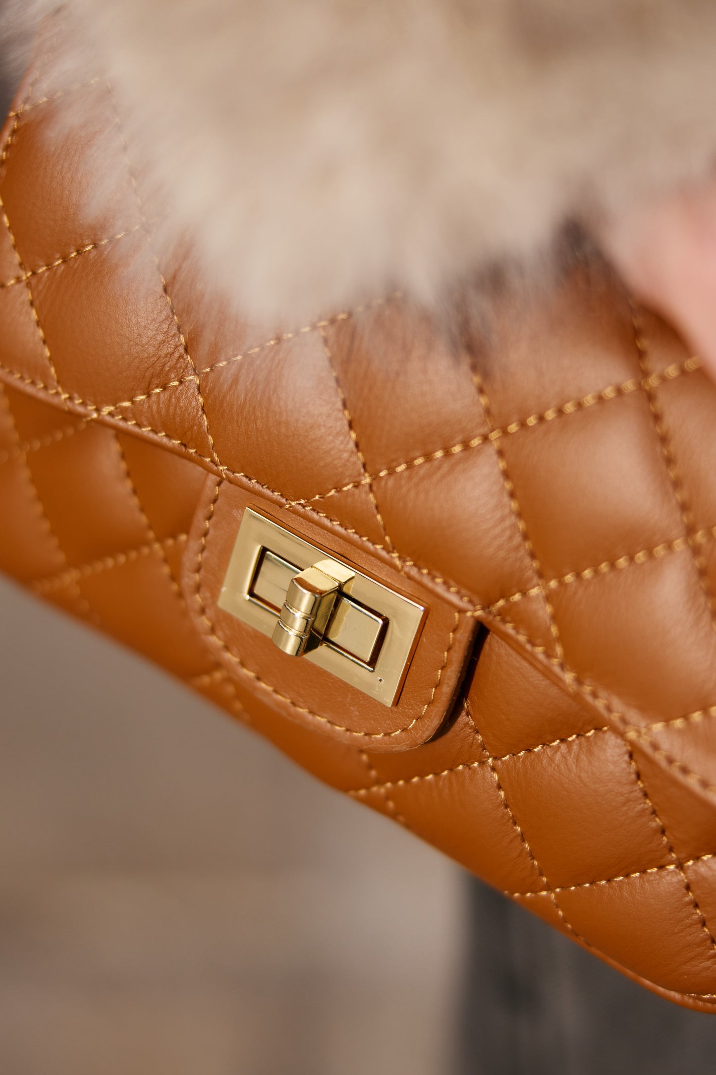 Bolso Accardi perfecto para outfit sofisticado o casual chic

