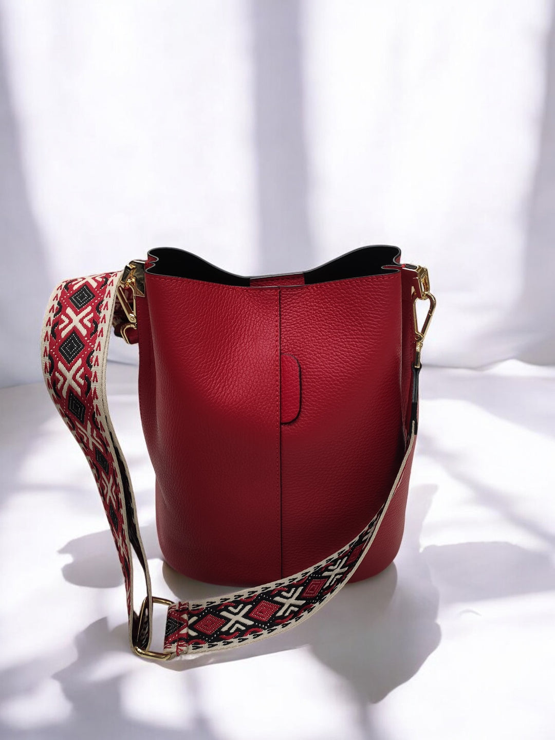 Interior del bolso Dante con bolsillo útil