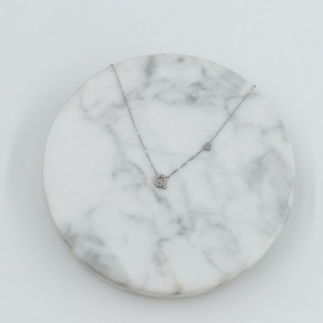 Colgante Plateado con Inicial Personalizada-Small