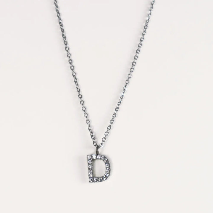 Colgante Plateado con Inicial Personalizada-Medium