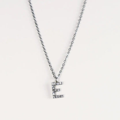 Colgante Plateado con Inicial Personalizada-Medium