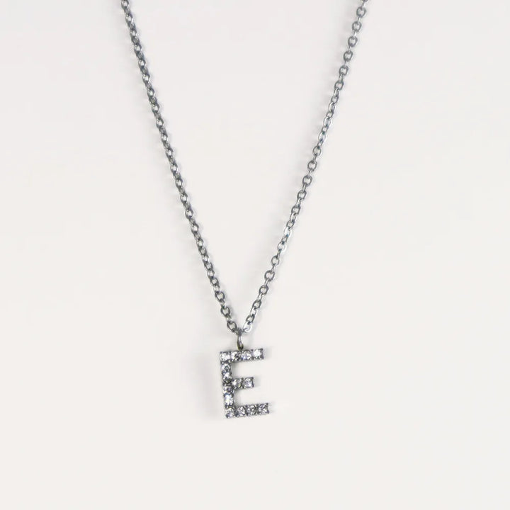 Colgante Plateado con Inicial Personalizada-Medium