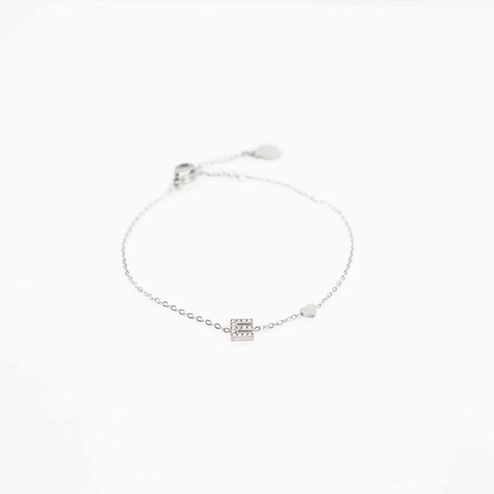 Pulsera Plateada con Inicial Personalizada