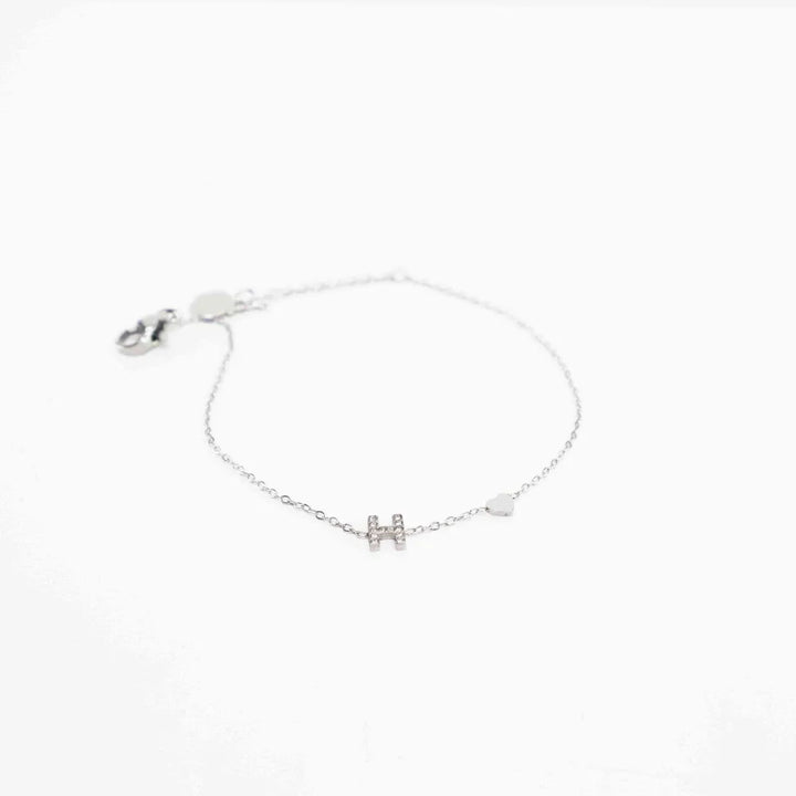 Pulsera Plateada con Inicial Personalizada